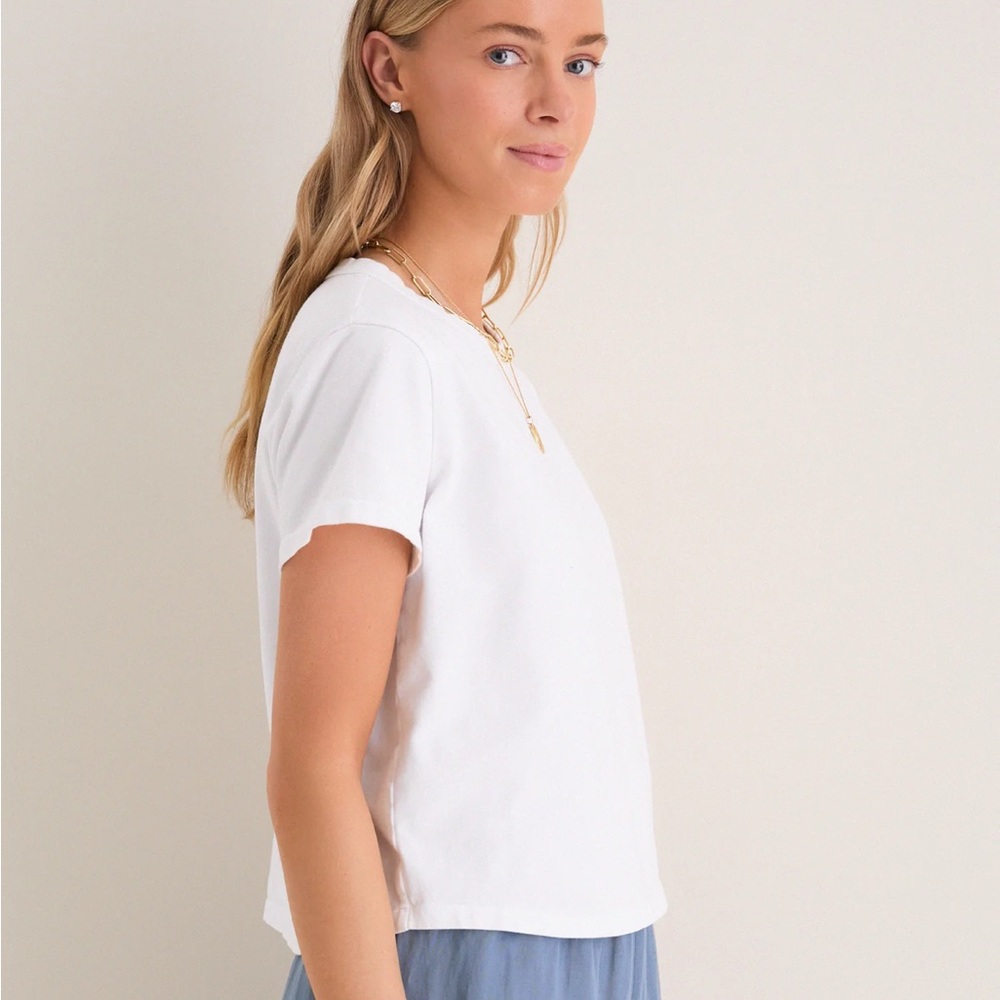 Tuckernuck White Parker Classic Fit Tee Size Medium - Picture 2 of 5